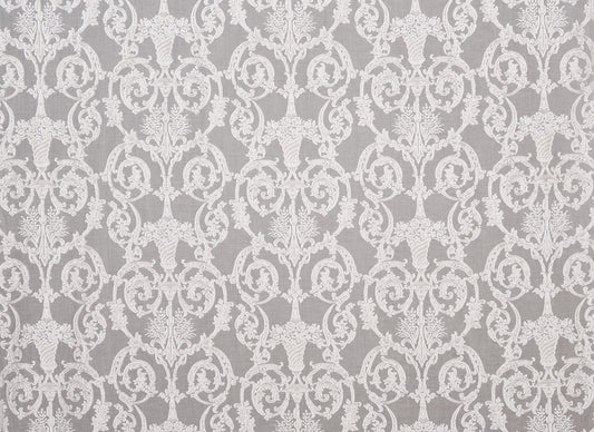Kyle with Linen